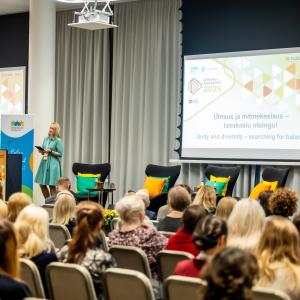Conference moderator Kai Klandorf. Photo: Erlend Staub