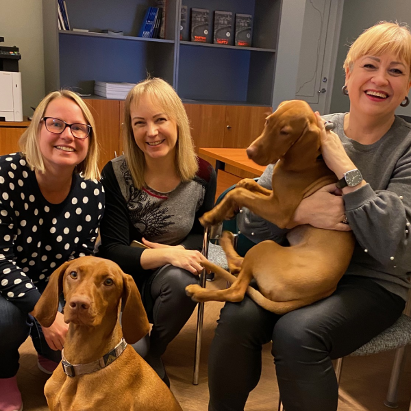Tartu Welcome Centre (vasakult Merje Laimets, Janika Hango ja Merle Soosaar)